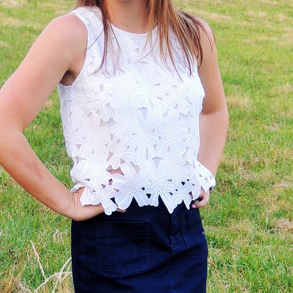 White floral tank top